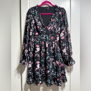 Shein Vcay NWT V-neck floral print dress with ruffle detailing